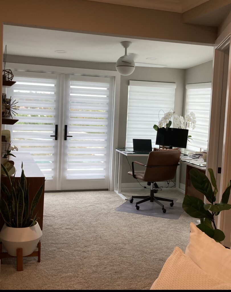 Pirouette® Sheer Shades Home Office — refined light control for productivity.